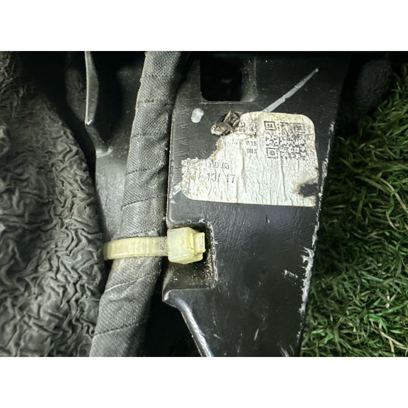 Дзеркало (скло та дзеркала) AUDI Q5 FY 2018 2.0 DAYB 80B857409E9B9