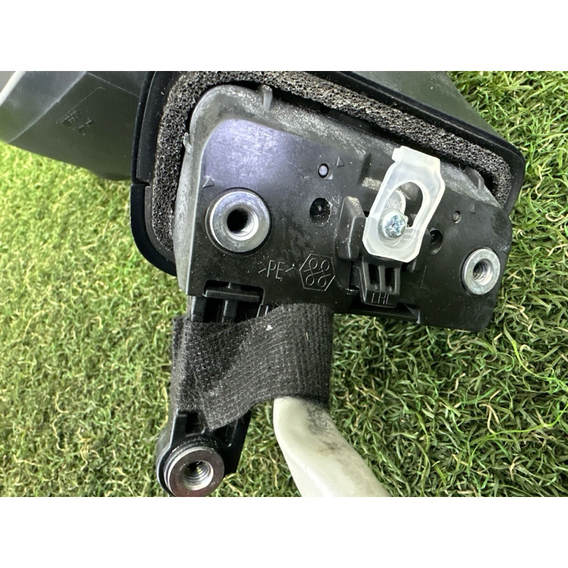 Зеркало (стекла и зеркала) Nissan Rogue T33 2021 2.5 963026RF2A