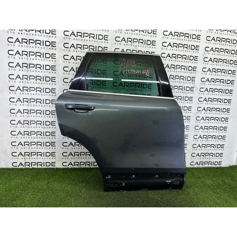 Двері (зовнішні елементи кузова) Volkswagen Touareg NF 2013 3.6 CGRA 7P0833056