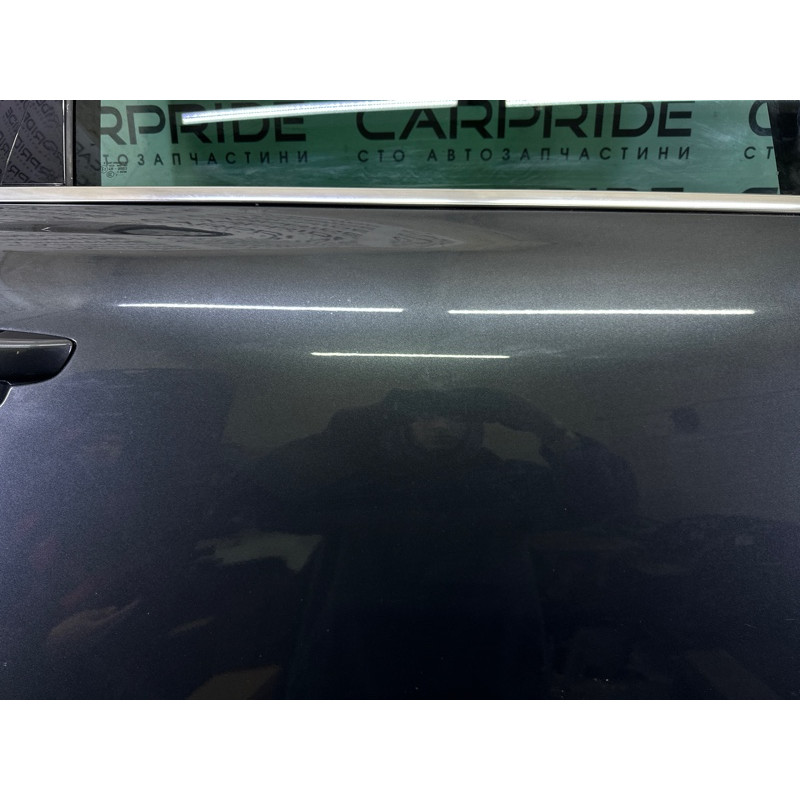 Двері (зовнішні елементи кузова) Volkswagen Touareg NF 2013 3.6 CGRA 7P0833056
