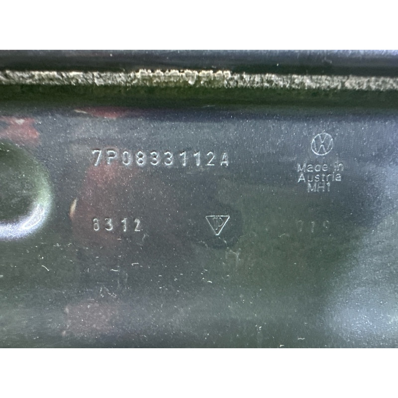 Двері (зовнішні елементи кузова) Volkswagen Touareg NF 2013 3.6 CGRA 7P0833056