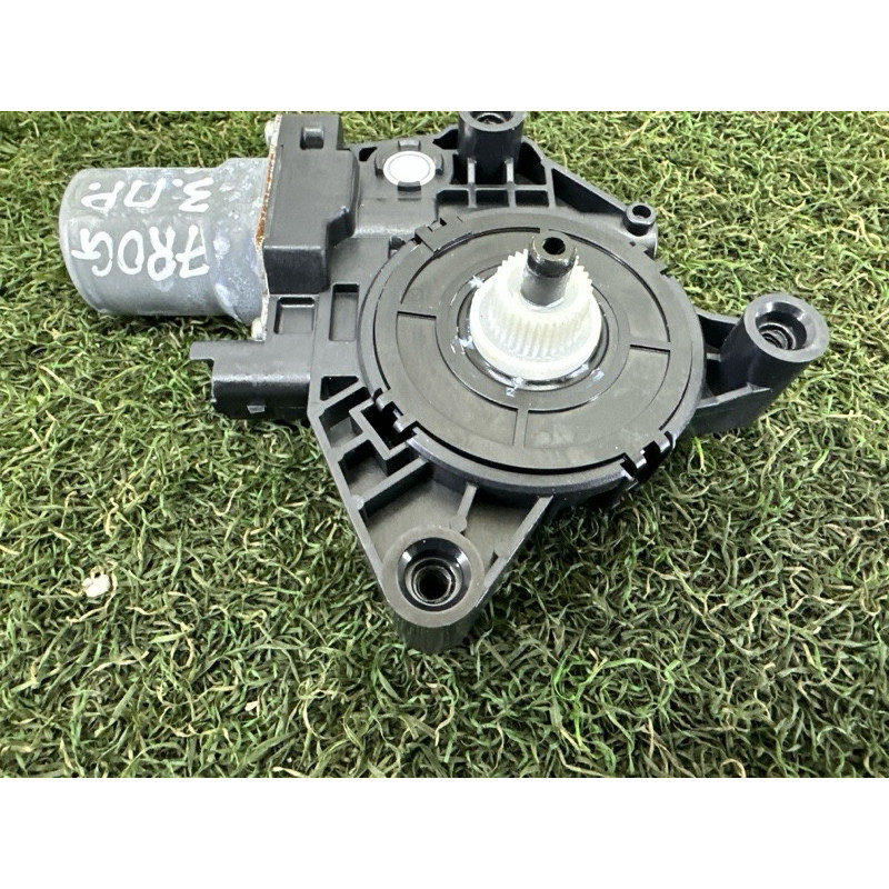 Мотор склопідйомника (електрика) Nissan Rogue T33 2021 2.5 807306RA0A