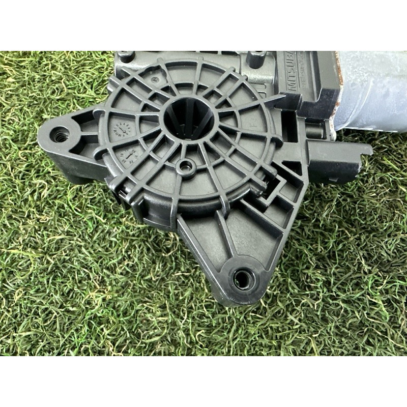 Мотор склопідйомника (електрика) Nissan Rogue T33 2021 2.5 807306RA0A