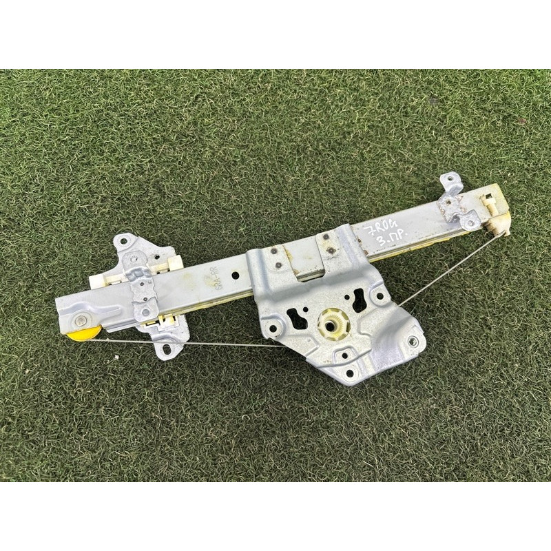 Механизм стеклоподъемника (кузов и элементы) Nissan Rogue T33 2021 2.5 827206RA0A