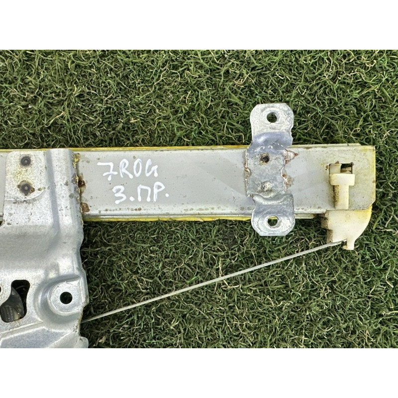 Механизм стеклоподъемника (кузов и элементы) Nissan Rogue T33 2021 2.5 827206RA0A