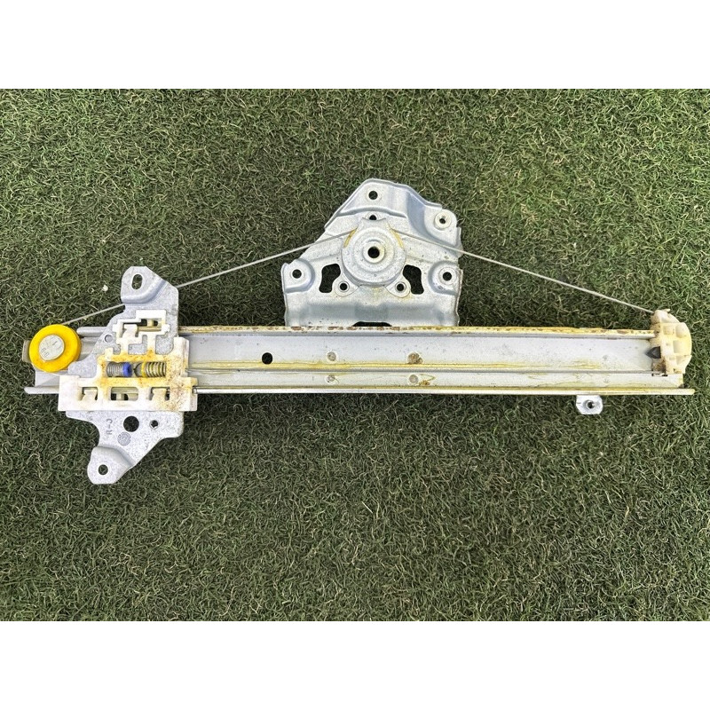 Механизм стеклоподъемника (кузов и элементы) Nissan Rogue T33 2021 2.5 827206RA0A