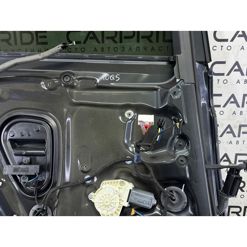 Двері (зовнішні елементи кузова) AUDI Q5 FY 2020 2.0 DJYA 80A833051ASTL