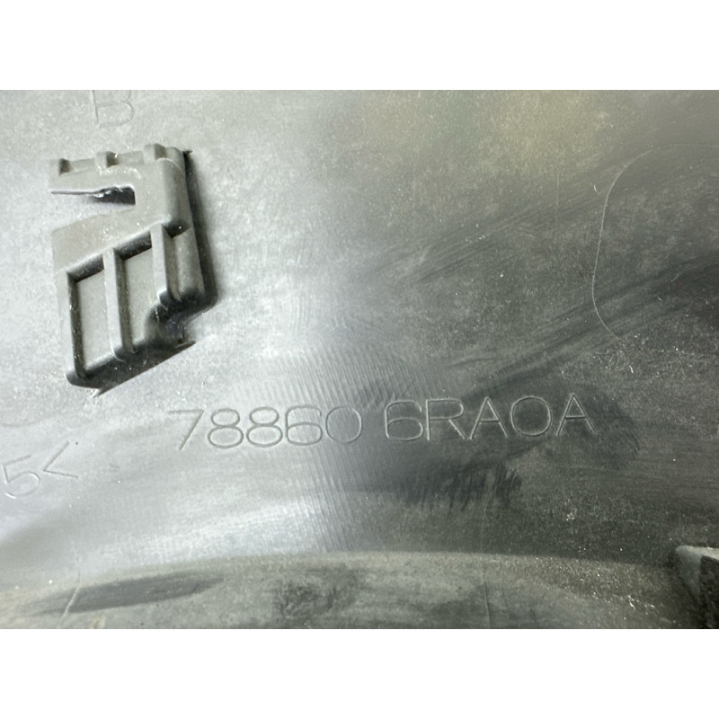 Накладка крила (кузов і елементи) Nissan Rogue T33 2021 2.5 788726RA0A