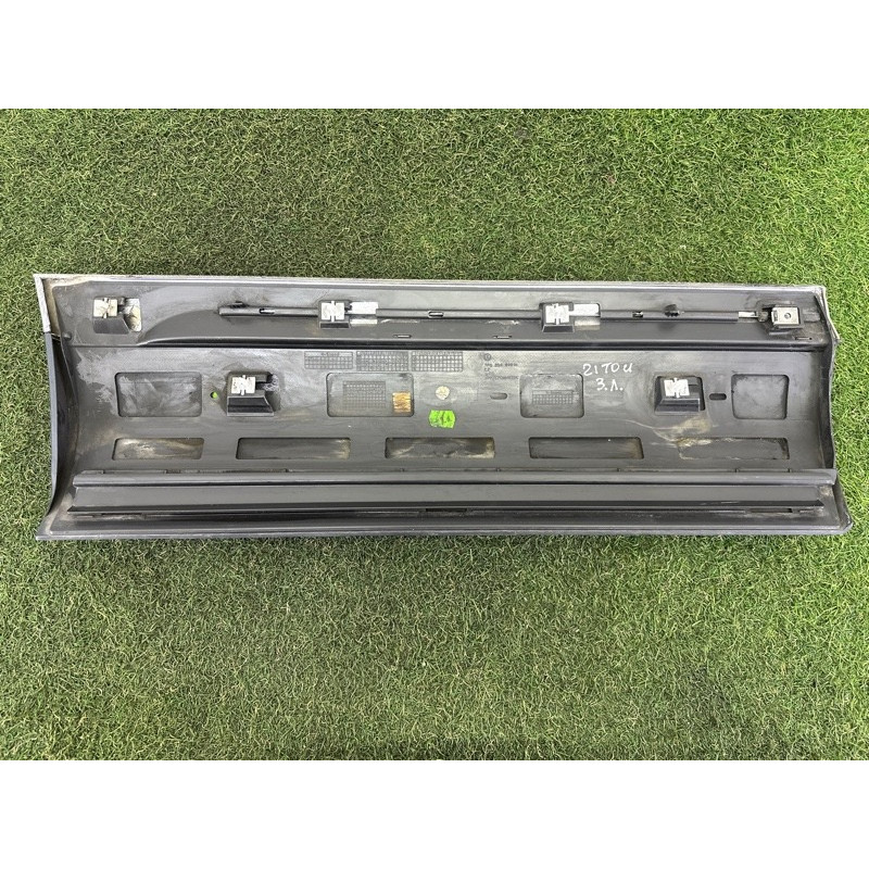 Накладка двері зовнішня (кузов і елементи) Volkswagen Touareg NF 2013 3.6 CGRA 7P6854949HGRU