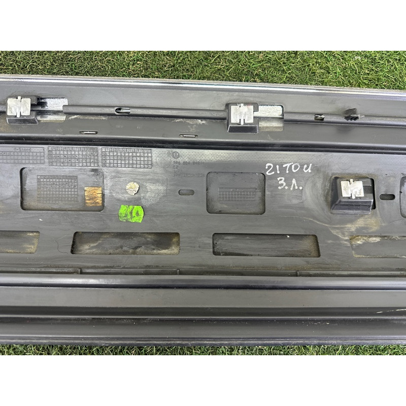 Накладка двері зовнішня (кузов і елементи) Volkswagen Touareg NF 2013 3.6 CGRA 7P6854949HGRU