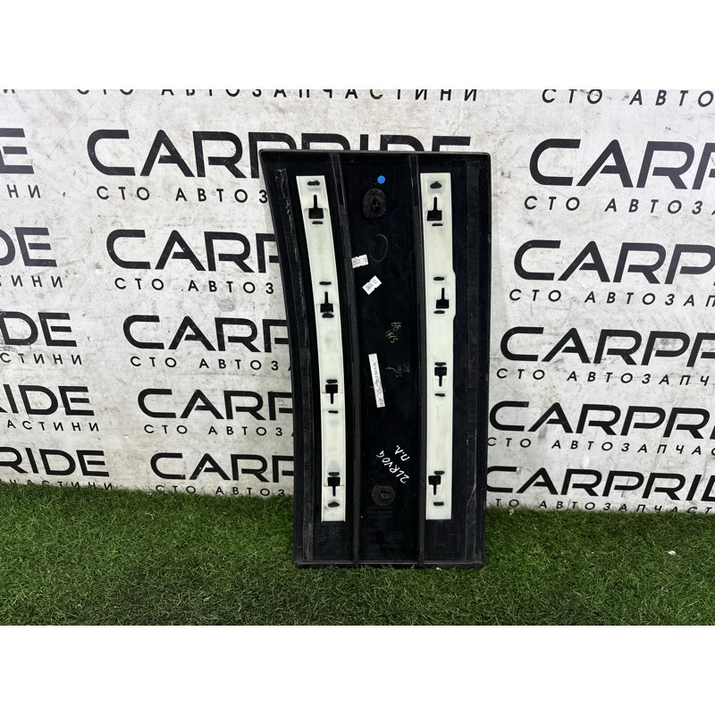 Зовнішній молдинг дверки (кузов и элементы) LAND ROVER Range Rover L405 2014 5.0 LR038864