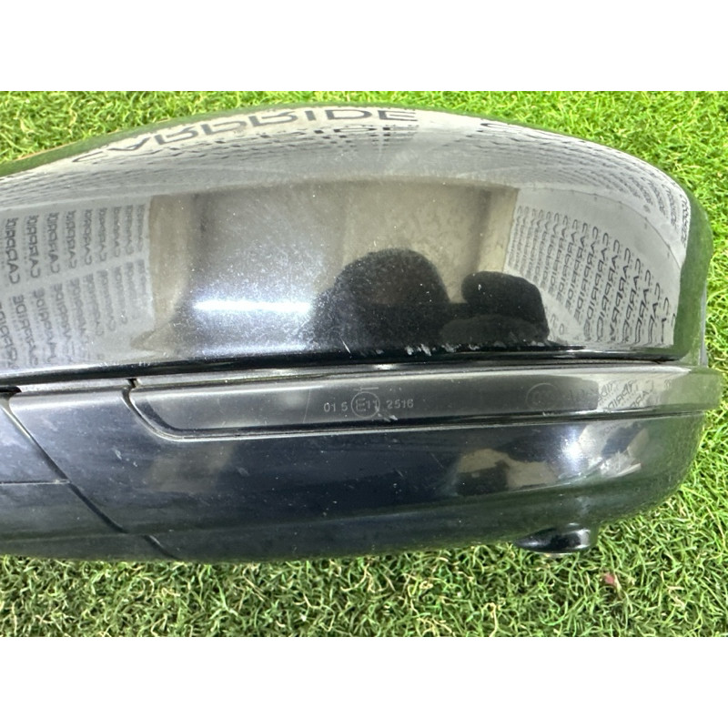 Дзеркало (стекла и зеркала) LAND ROVER Range Rover Evoque L538 2015 2.0 LR060144
