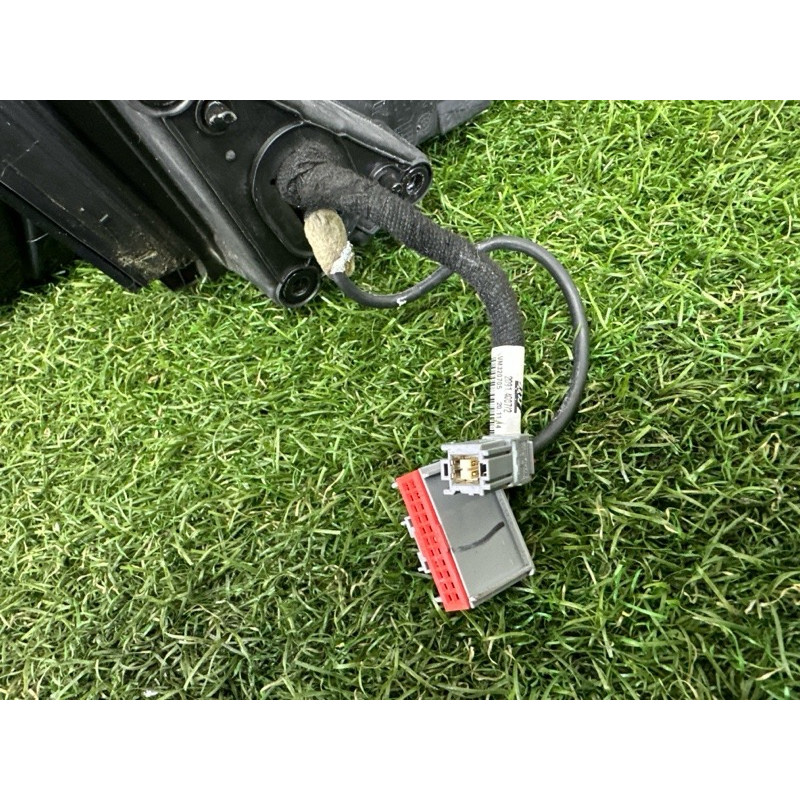 Дзеркало (стекла и зеркала) LAND ROVER Range Rover Evoque L538 2015 2.0 LR060144