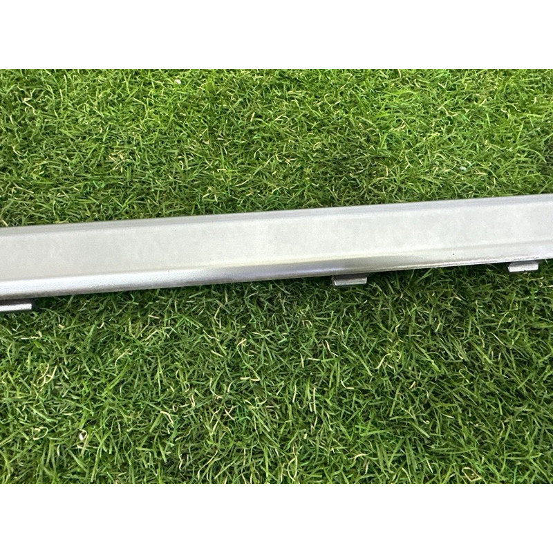 Накладка двері зовнішня (кузов и элементы) LAND ROVER Range Rover L405 2014 5.0 LR038849