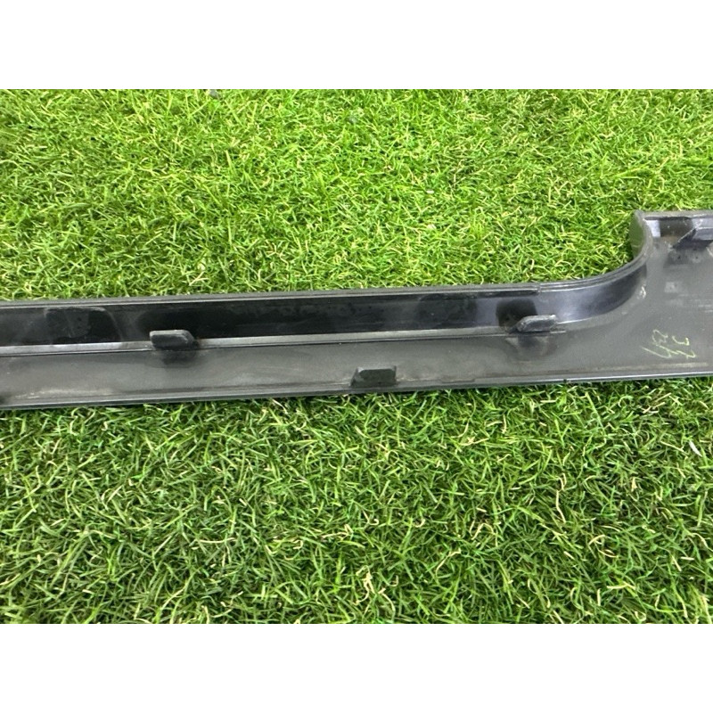 Накладка двері зовнішня (кузов и элементы) LAND ROVER Range Rover L405 2014 5.0 LR038849