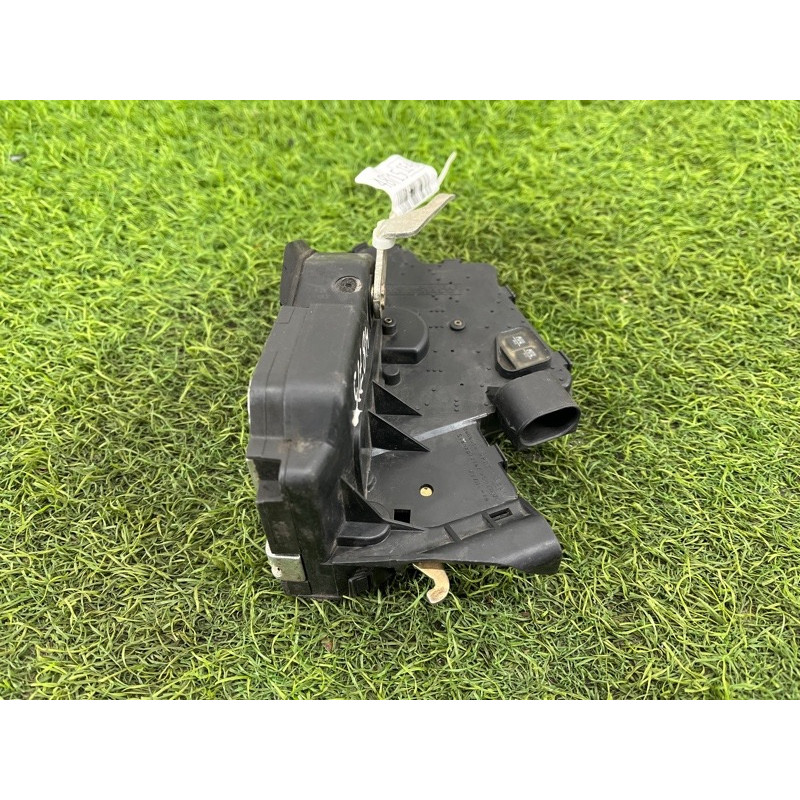 Замок двери (кузов и элементы) BMW 3-series E46 1999 M43B19 51218206408