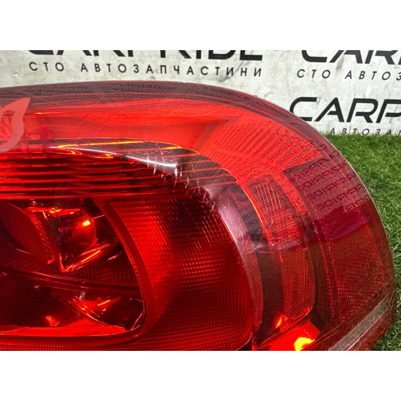 Задний фонарь (оптика) Volkswagen Touareg NF 2013 3.6 CGRA 7P6945096G