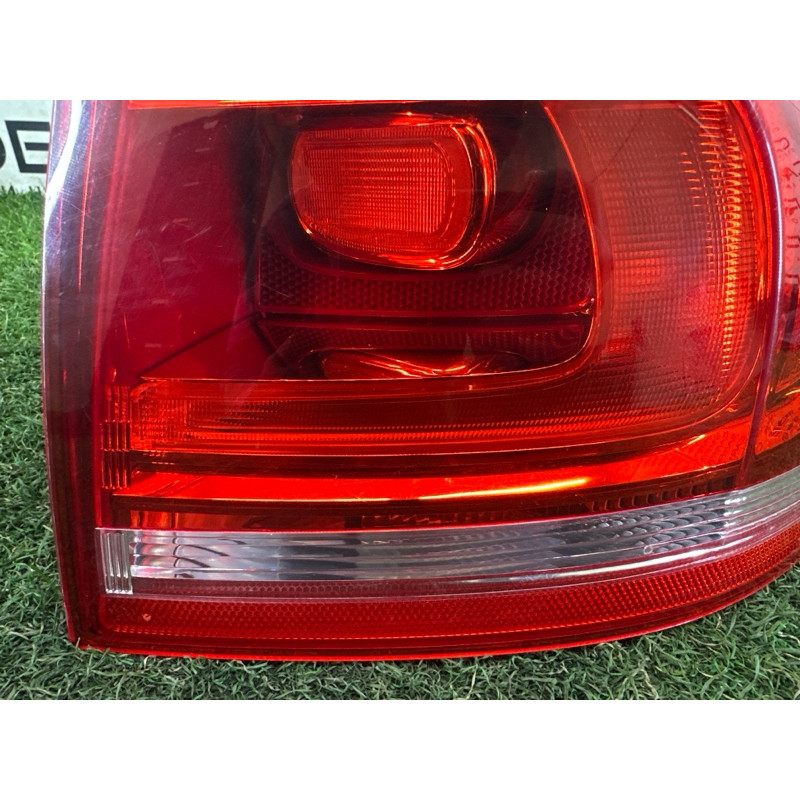 Задний фонарь (оптика) Volkswagen Touareg NF 2013 3.6 CGRA 7P6945096G
