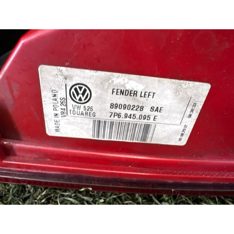 Задній ліхтар (оптика) Volkswagen Touareg NF 2013 3.6 CGRA 7P6945095G