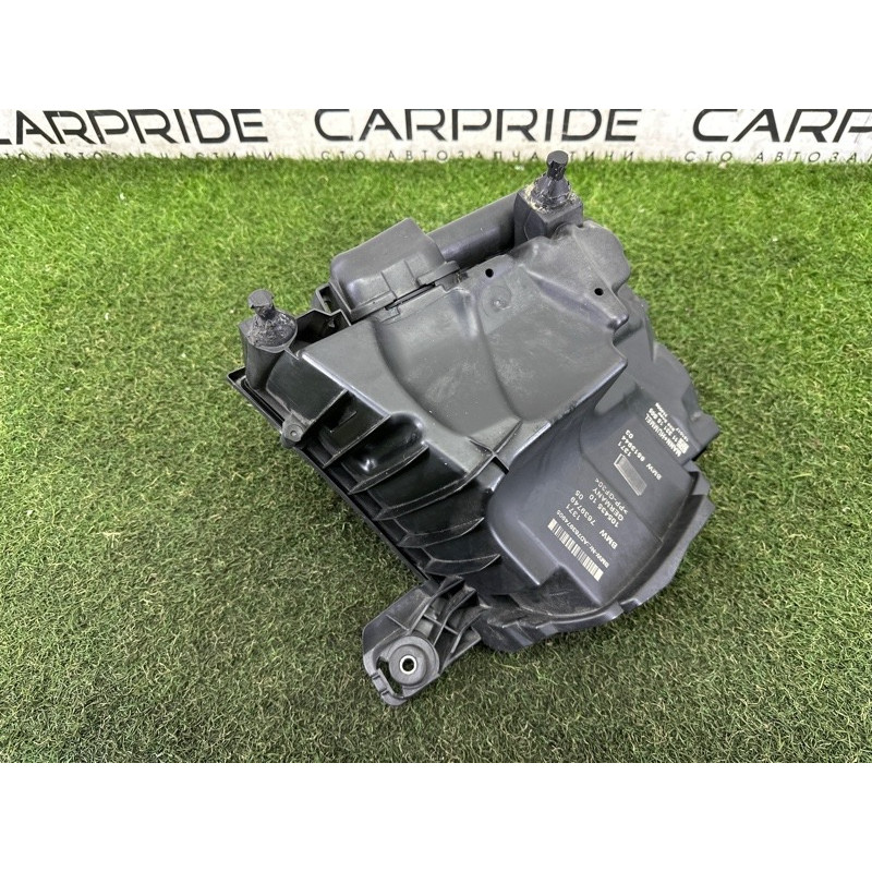 Корпус повітряного фільтра (подача палива) BMW X1 F48 2016 2.0 13717639749