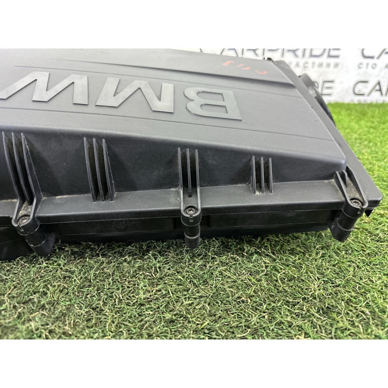 Корпус воздушного фильтра (впускная система) BMW X5 F15 2015 3.0 13717583713