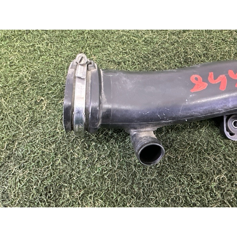 Патрубок повітряного фільтра (впускная система) LAND ROVER Range Rover Evoque L538 2015 2.0 LR024307