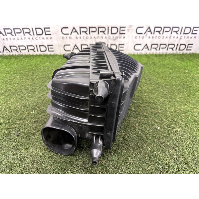 Корпус повітряного фільтра (впускная система) LAND ROVER Range Rover L405 2014 5.0 LR036423