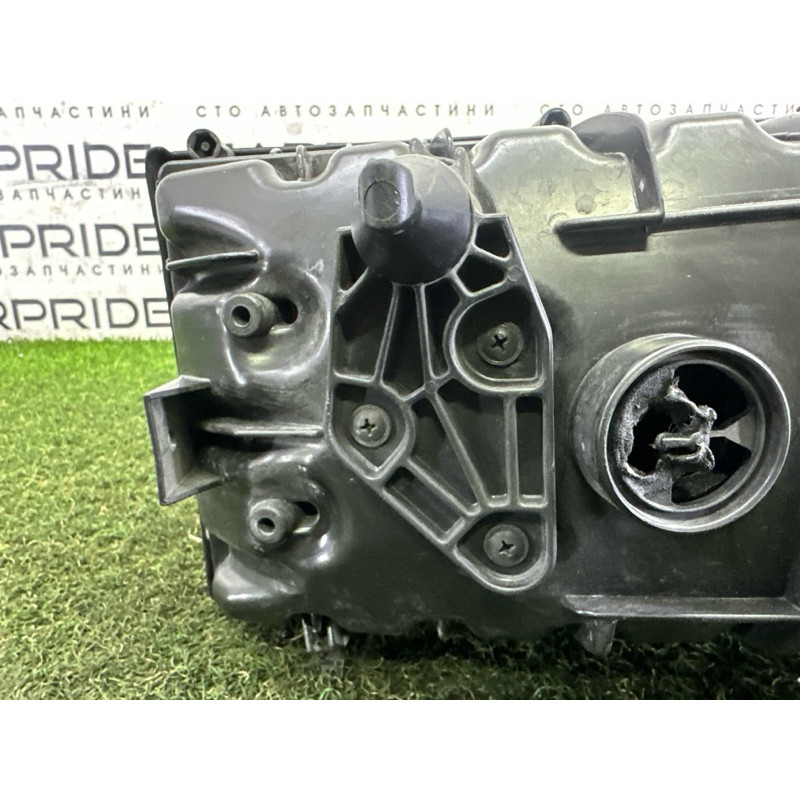 Корпус повітряного фільтра (впускная система) LAND ROVER Range Rover L405 2014 5.0 LR036423