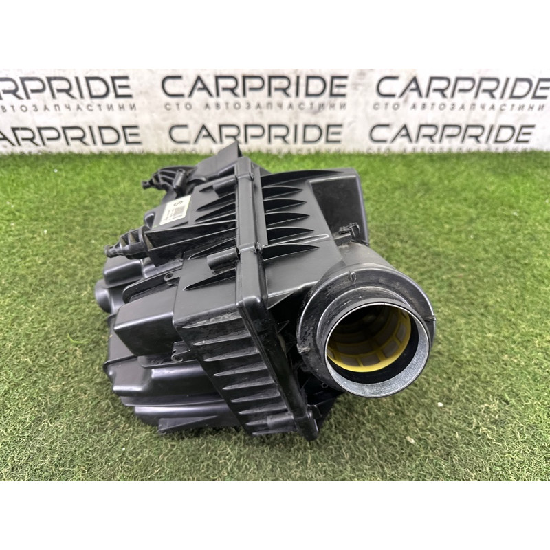 Корпус воздушного фильтра (впускная система) LAND ROVER Range Rover Evoque L538 2015 2.0 LR049780