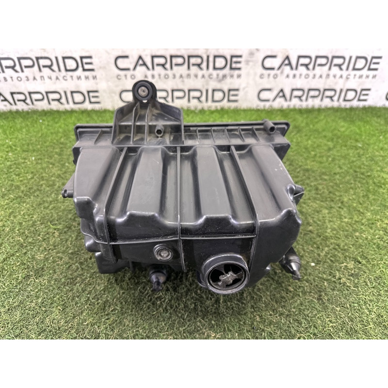 Корпус воздушного фильтра (впускная система) LAND ROVER Range Rover Evoque L538 2015 2.0 LR049780