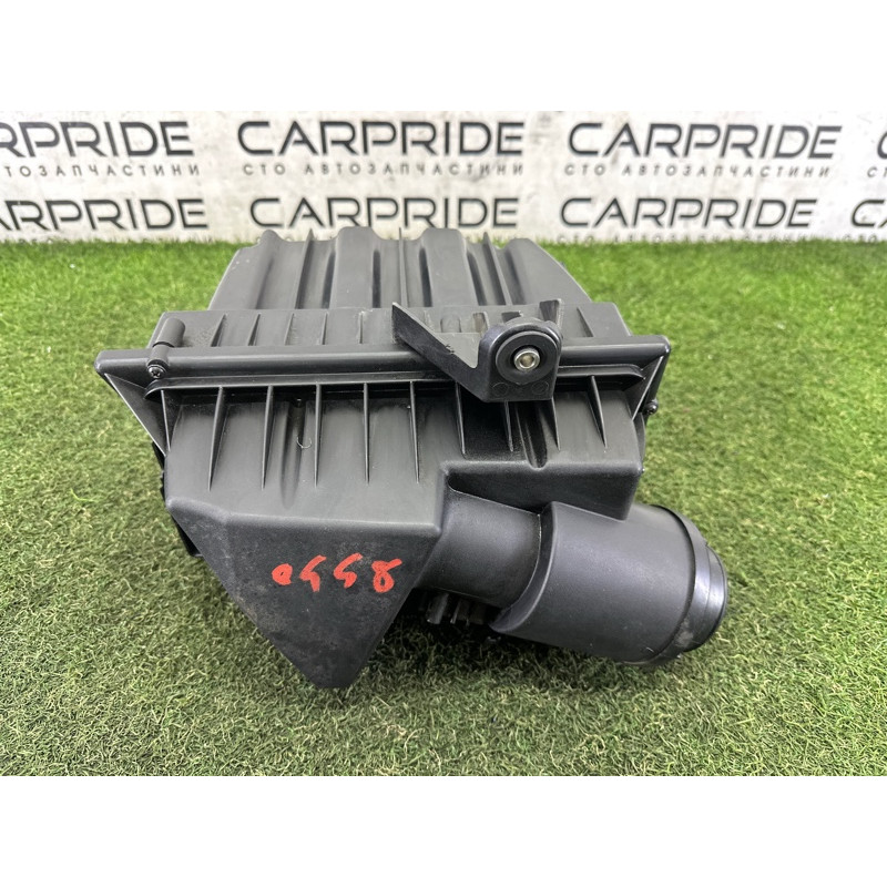 Корпус воздушного фильтра (впускная система) LAND ROVER Range Rover Evoque L538 2015 2.0 LR049780