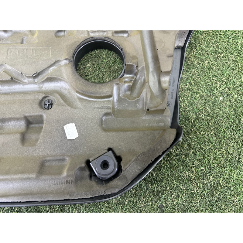 Декоративна кришка двигуна (двигун та елементи) BMW X1 F48 2016 2.0 11128601632