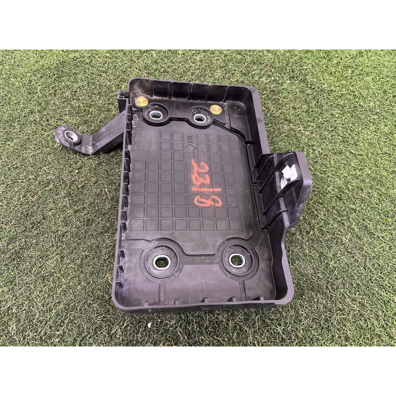 Підставка акумулятора (кузов і елементи) Nissan Rogue T33 2021 2.5 244286RA0B