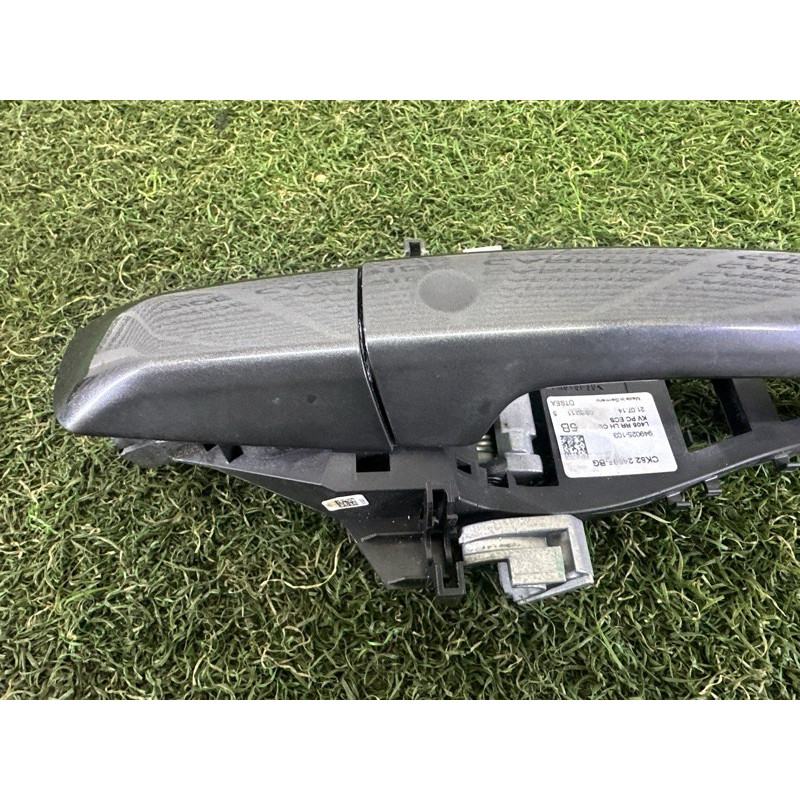 Ручка двері зовнішня (кузов и элементы) LAND ROVER Range Rover L405 2014 5.0 LR061200