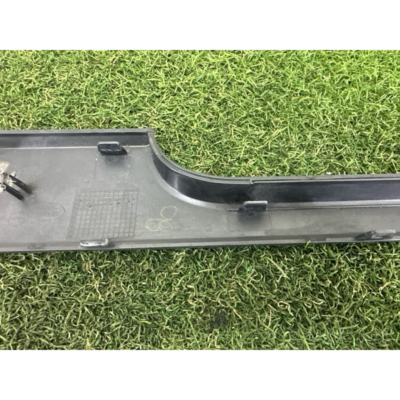 Накладка двері зовнішня (кузов и элементы) LAND ROVER Range Rover L405 2014 5.0 LR038848