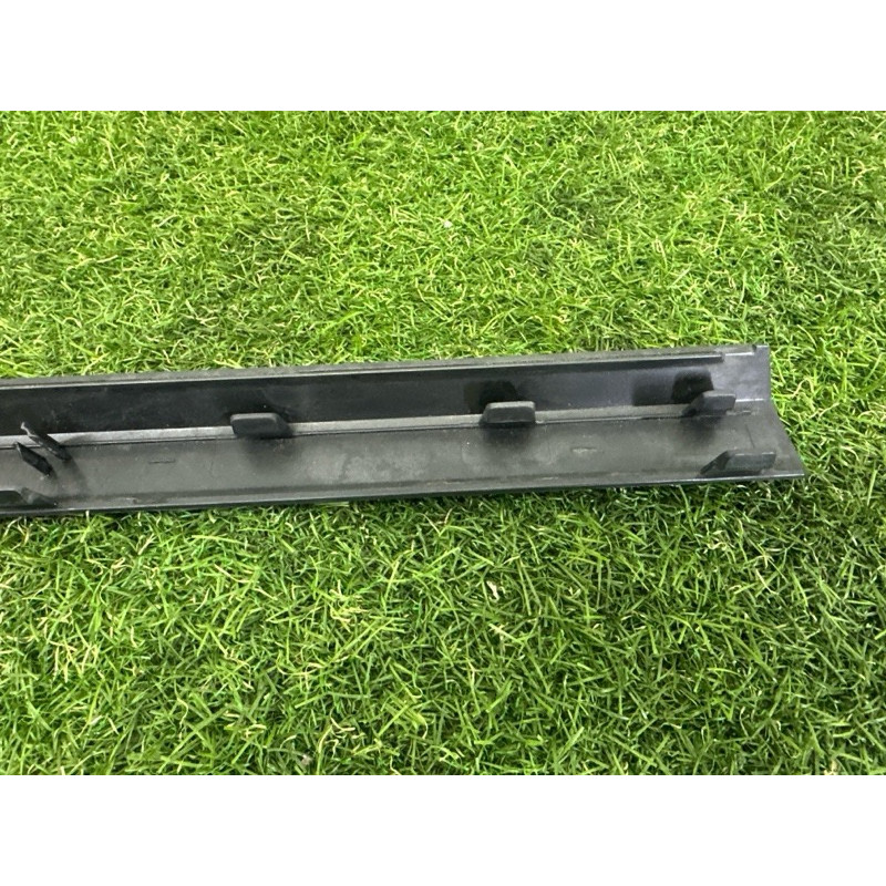 Накладка двері зовнішня (кузов и элементы) LAND ROVER Range Rover L405 2014 5.0 LR038848
