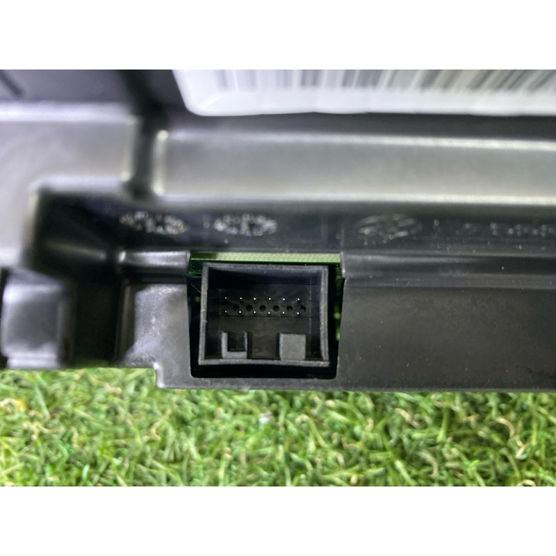 Панель приладів (салон) BMW X1 F48 2018 2.0 62108794207