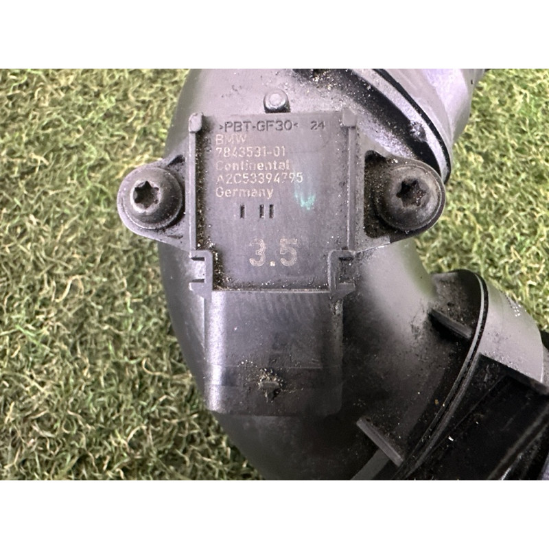 Патрубок интеркулера (двигатель и элементы) BMW X3 F25 2013 2.0 13717605044