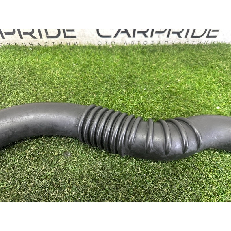 Патрубок интеркулера (двигатель и элементы) BMW X3 F25 2013 2.0 13717605044