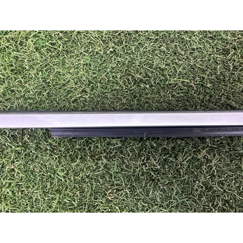 Молдинг скла (кузов і елементи) AUDI Q5 FY 2020 2.0 DJYA 80A853764G3Q7