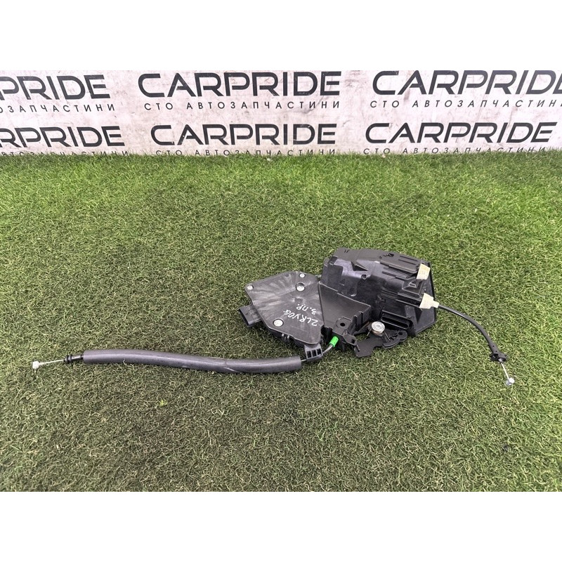Замок дверей (кузов и элементы) LAND ROVER Range Rover L405 2014 5.0 LR064804