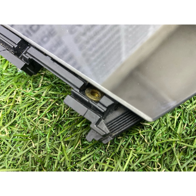 Форточка дверцят (кузов и элементы) LAND ROVER Range Rover L405 2014 5.0 LR065502