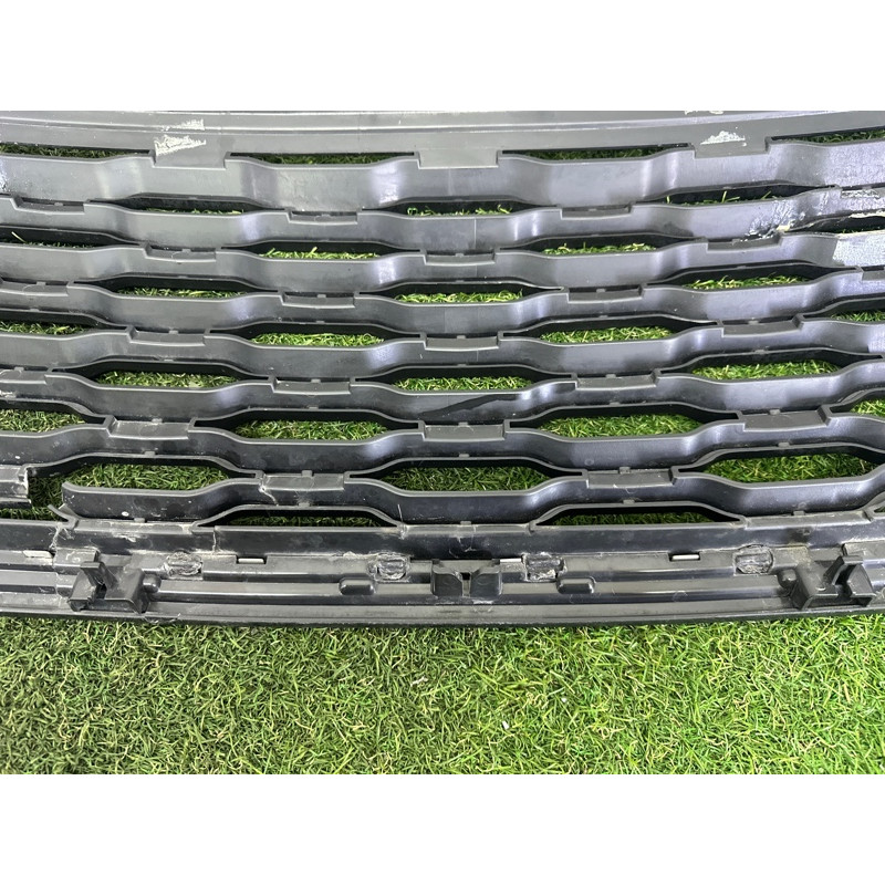 Решетка радиатора (наружные элементы кузова) LAND ROVER Range Rover L405 2014 5.0 LR055880
