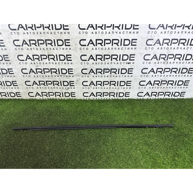 Молдинг скла (кузов и элементы) LAND ROVER Range Rover L405 2014 5.0 LR034043