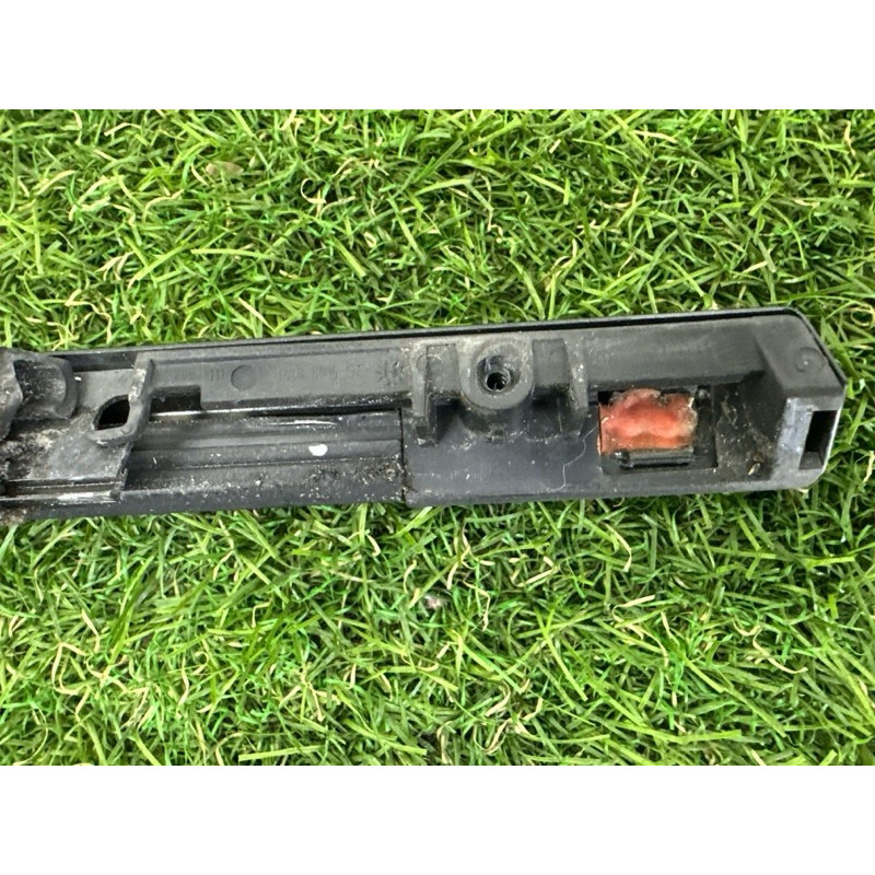 Молдинг скла (кузов и элементы) LAND ROVER Range Rover L405 2014 5.0 LR034043