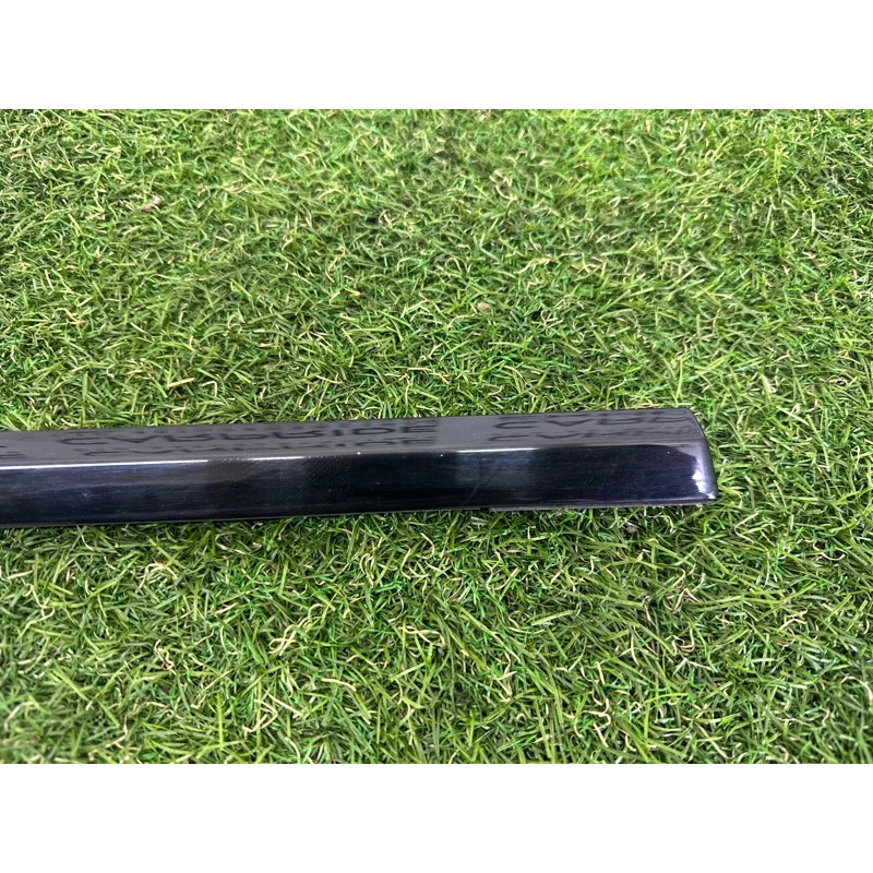 Молдинг скла (кузов и элементы) LAND ROVER Range Rover L405 2014 5.0 LR034042