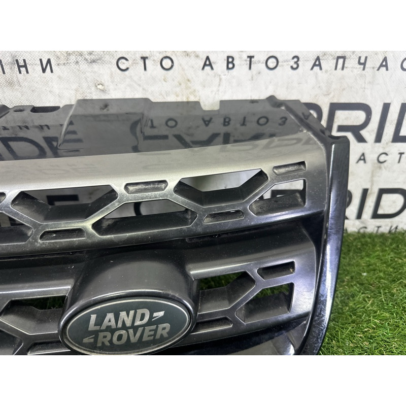 Решетка радиатора (наружные элементы кузова) LAND ROVER Discovery Sport L550 2016 2.0 LR061221