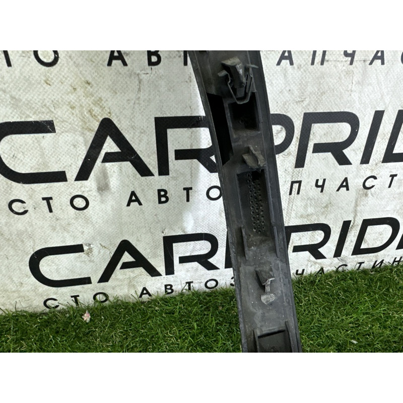Накладка крила (кузов і елементи) Volkswagen Touareg NF 2013 3.6 CGRA 7P6854820B9B9