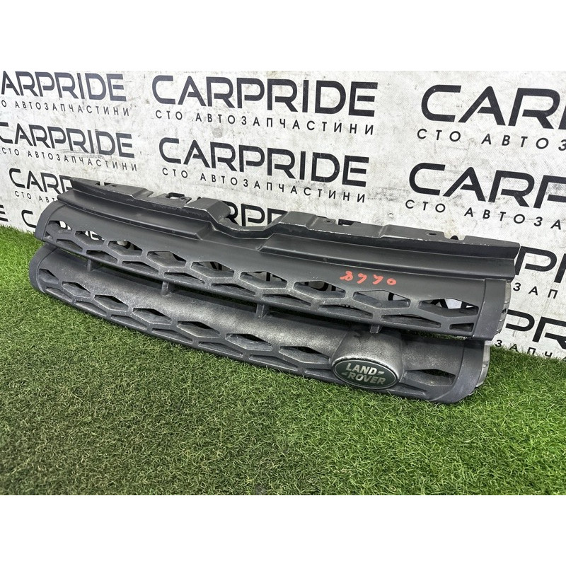 Решетка радиатора (наружные элементы кузова) LAND ROVER Range Rover Evoque L538 2015 2.0 LR072083