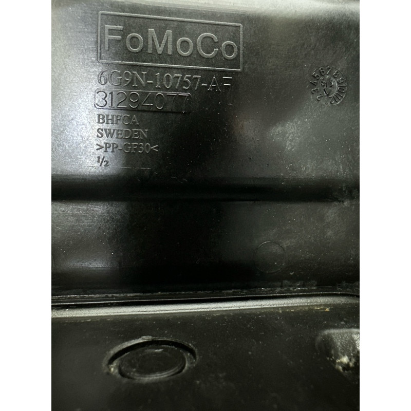 Площадка аккумулятора (кузов и элементы) LAND ROVER Discovery Sport L550 2016 2.0 LR023753